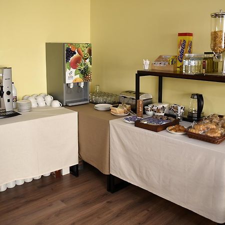 Hotel Villa De 리바데오 외부 사진